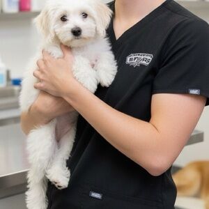 🏀 San Antonio Spurs Scrub Top L Black Unisex NBA Nurse Medical Uniform V-Neck